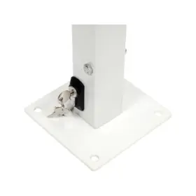 Parkovisko pred dieľňou